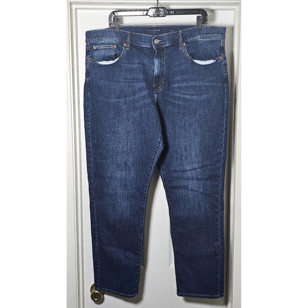 Lucky Brand 410 Athletic Straight Jeans Men's Size 38x30 Blue